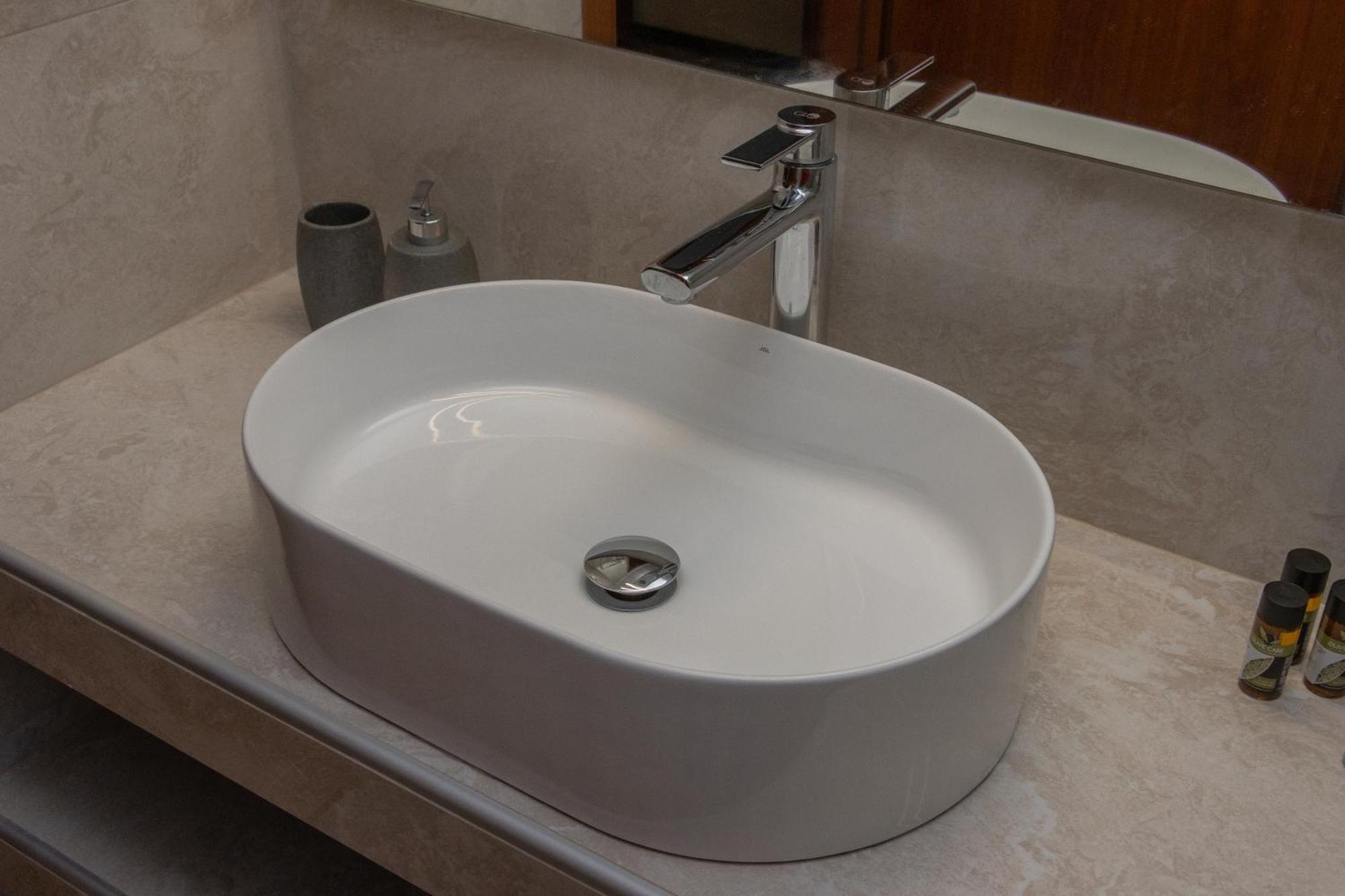 Lagouvardos Apartments Marathópolis Zewnętrze zdjęcie